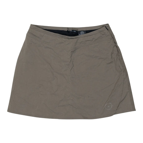 LOlive Brown