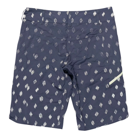 10Blue