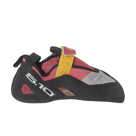 38Black/Pink