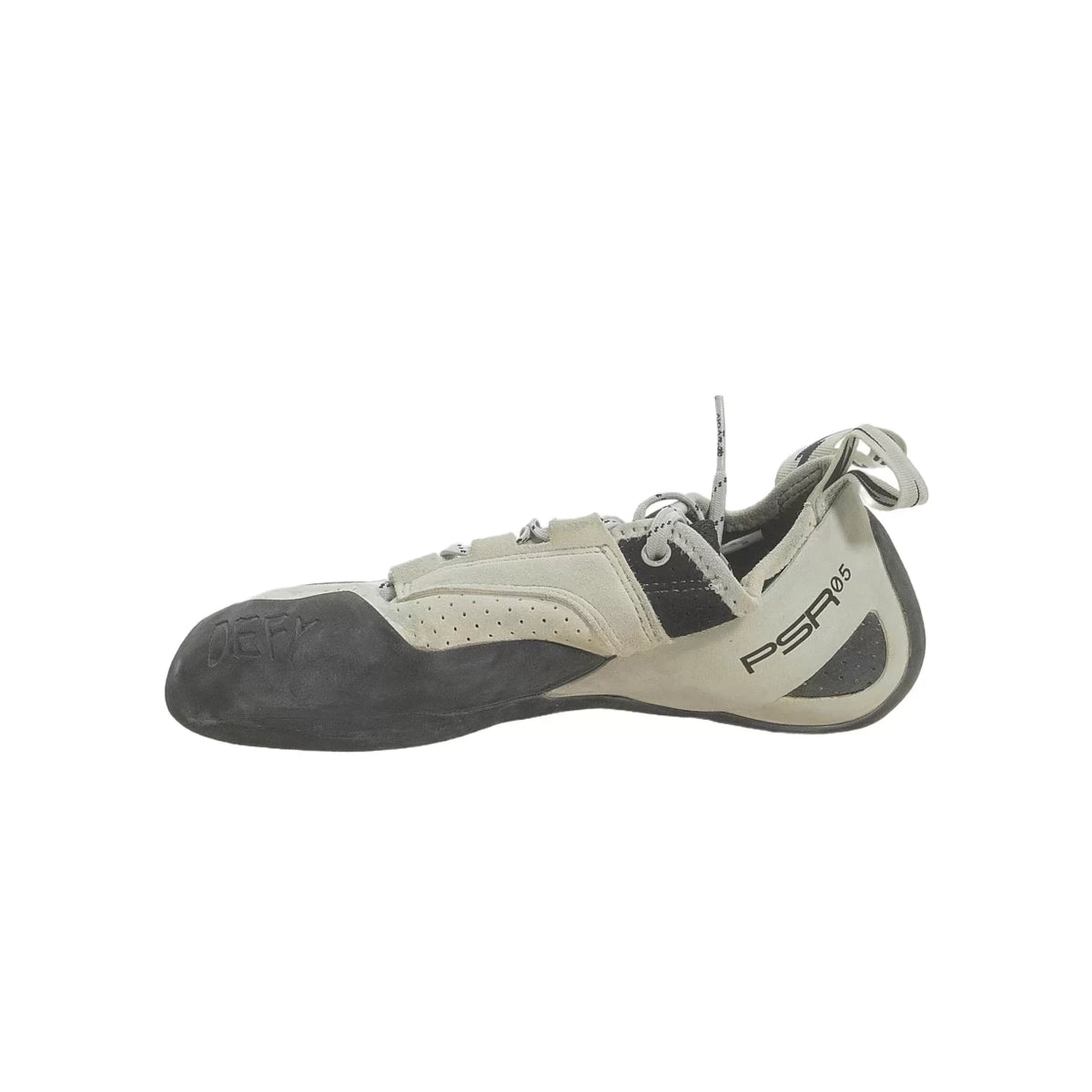 41.0Black/White