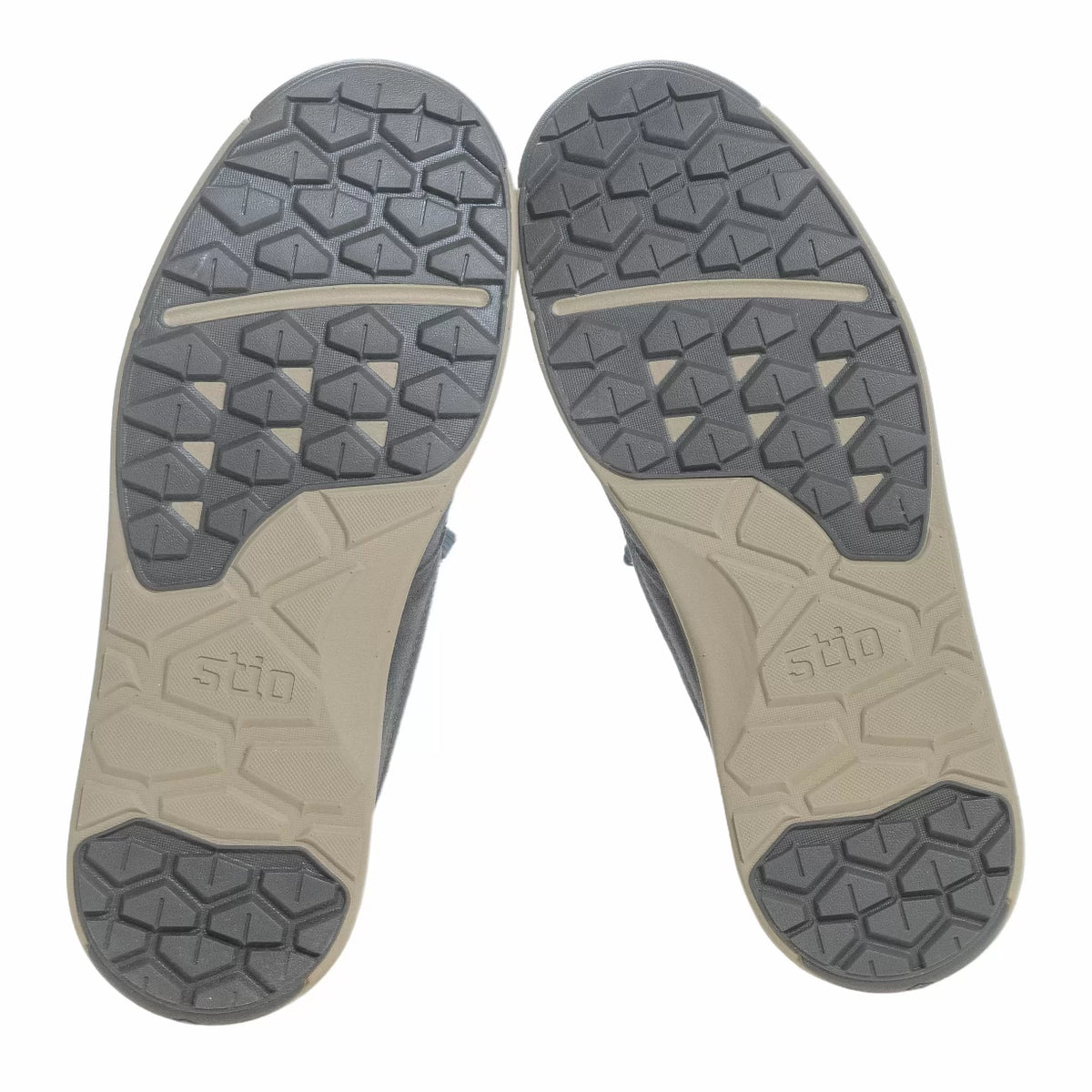 9Gray