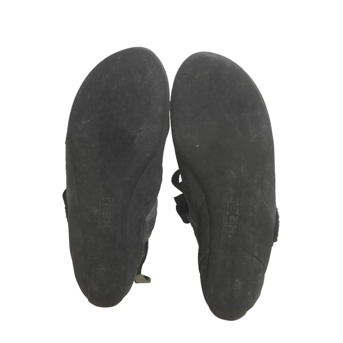 8Black