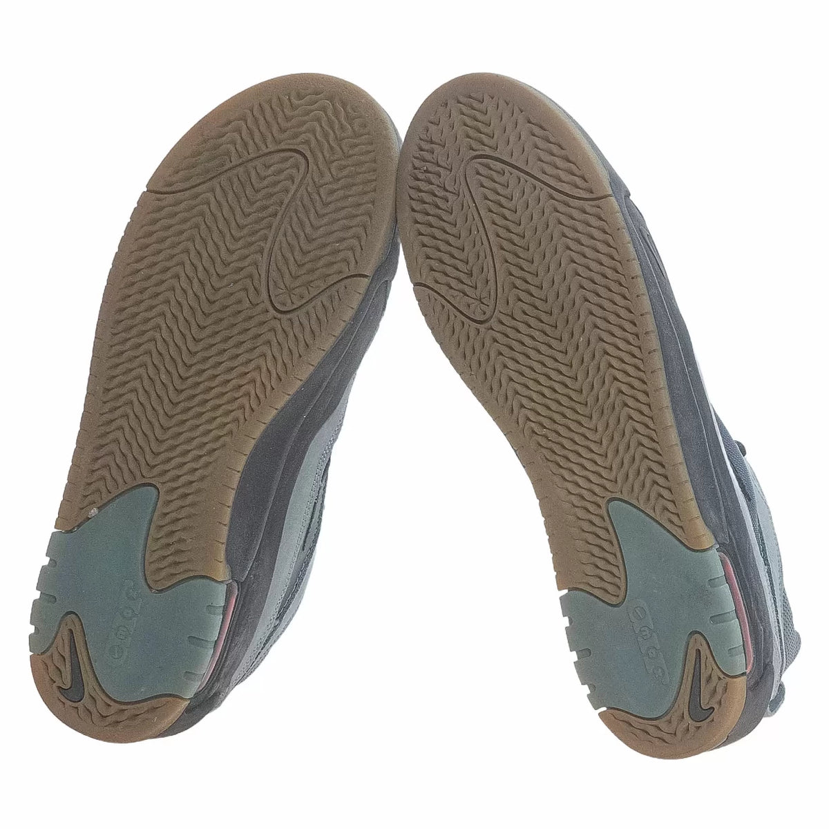8.5Gray